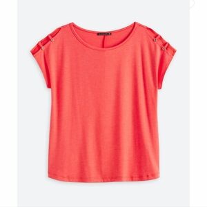 Pink Clover Coral Button-Accent Tee